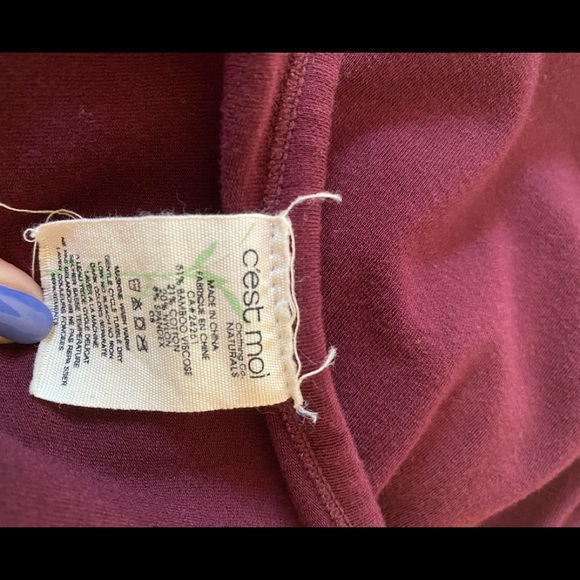 Maroon crop top - Picture 3 of 3